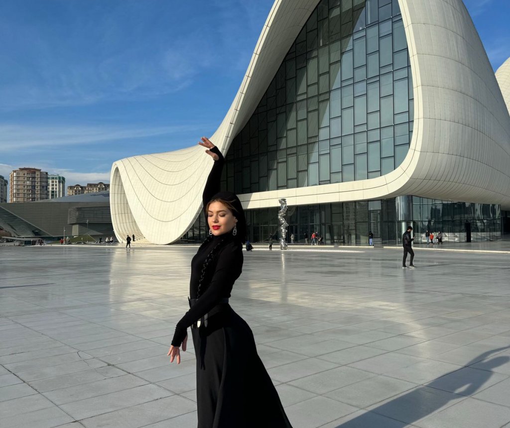Rəqs müəllimi Aysel Ələkbərzadə: "Bir gün bu sahədə bu qədər səviləcəyim ağlıma gəlməzdi"