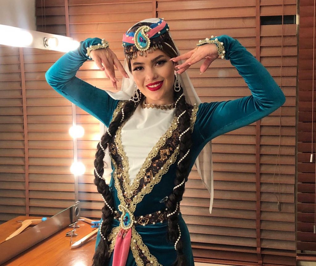 Rəqs müəllimi Aysel Ələkbərzadə: "Bir gün bu sahədə bu qədər səviləcəyim ağlıma gəlməzdi"