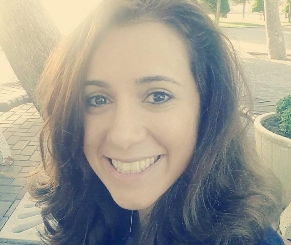 Məktəbəqədər və ibtidai siniflər üzrə ingilis-dili müəllimi Nəzirə Quliyeva: "Valideyn övladı ilə çox zaman keçirməlidir"