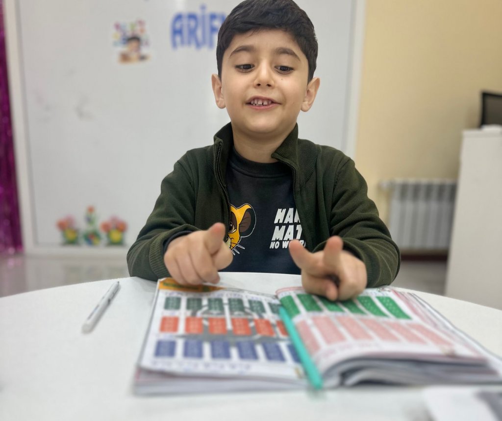 "Angel KN" tədris mərkəzinin rəhbəri Gülsana İsmayılzadə: "Fərqimiz üstünlüyümüzdən ibarətdir"