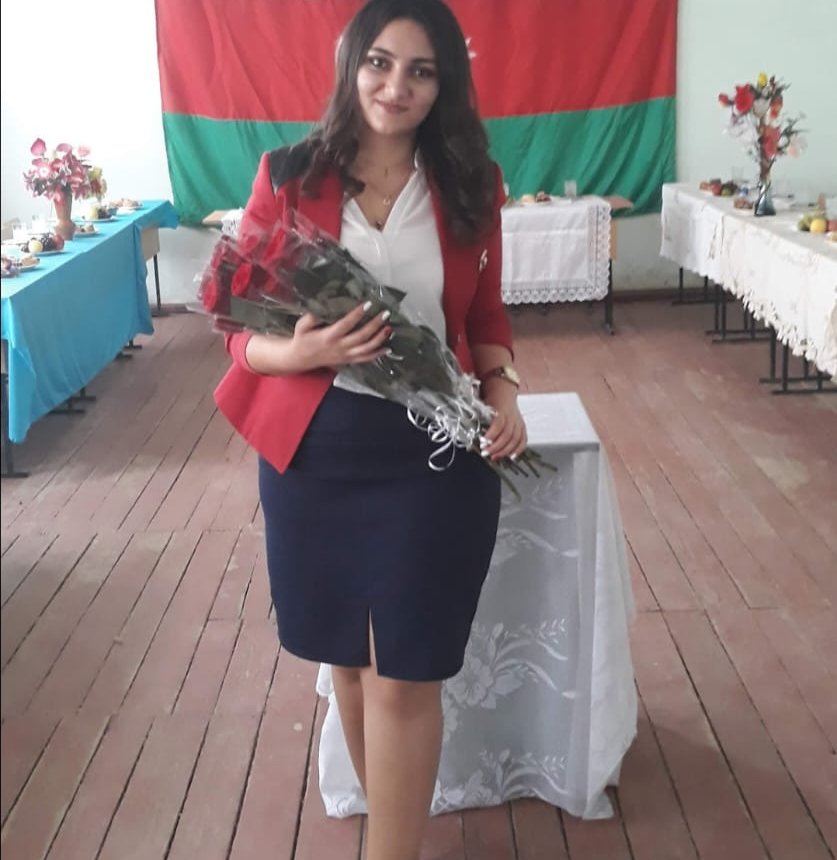 Təlimçi Sevil Ruhi Məmmədova: "Qarşımdakına ziyan vermədən rəqabət aparmaq əsas iş prinsipimdir"