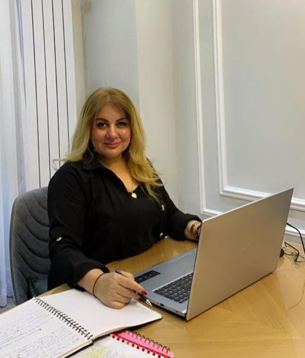 Psixoloq  Ülviyyə Məmmədova: "Psixoloq adının haqqını vermək əsas iş prinsipimdir"