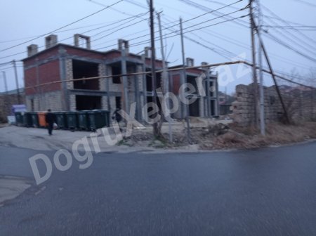 Xətai rayonundakı qanunsuz tikintilərə cavabdeh olan qurumları susduran səbəb nədir? - FOTO Xətai rayonundakı qanunsuz tikintilərə cavabdeh olan qurumları susduran səbəb nədir? - FOTO