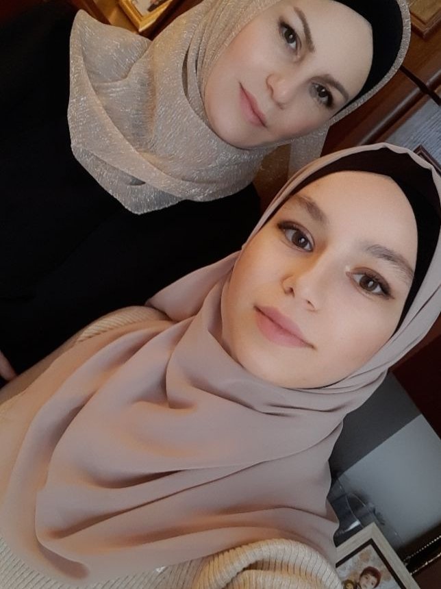 Həkim-kosmetoloq Sahilə Kərimova: "Gördüyüm işdən yaxşı nəticə almaq əsas iş prinsipimdir"