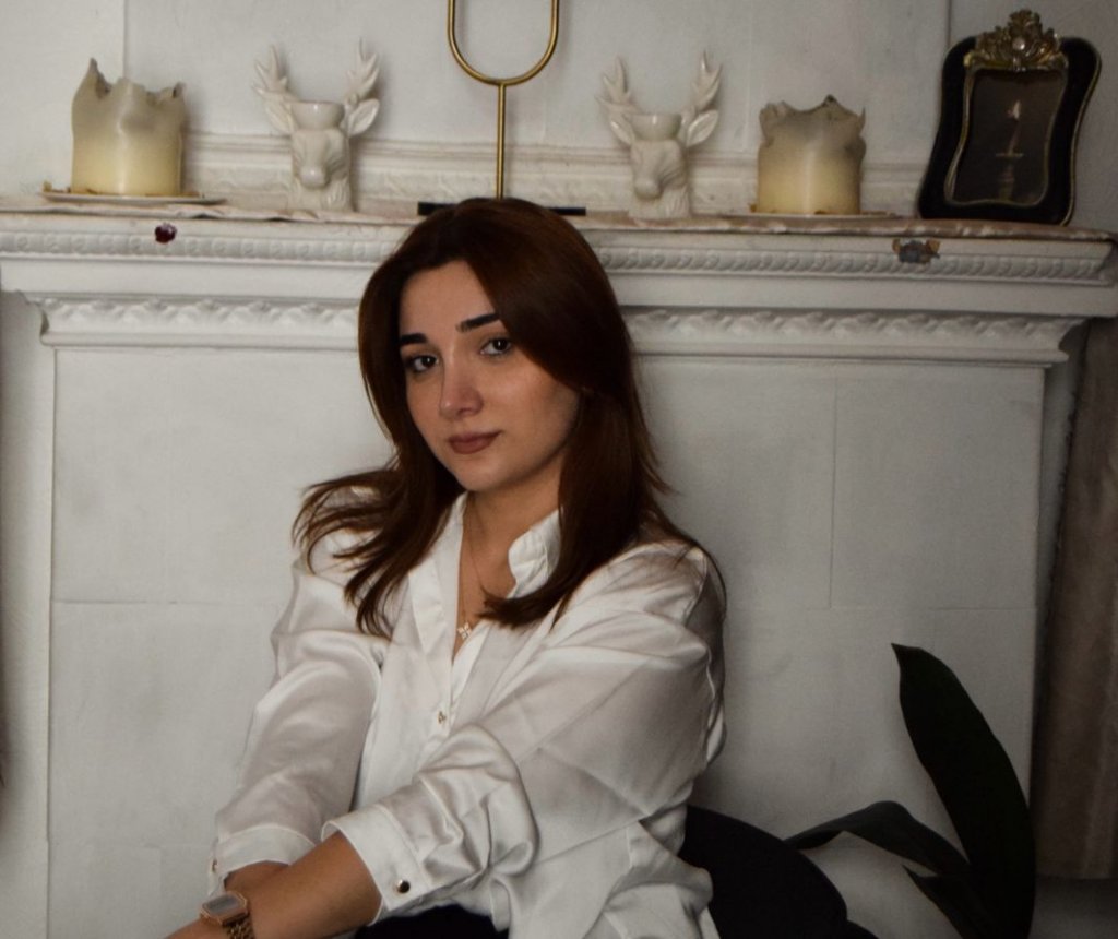 Tiçır Zəhra Mikayılova:" Tələbələrimə dost kimi yanaşıram"