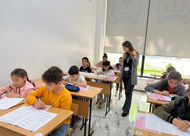 İbtidai sinif müəllimi Mərmər Məmmədəliyeva: "Hər bir şagirdi öz öyrənmə metoduna uyğun öyrətmək lazımdır"