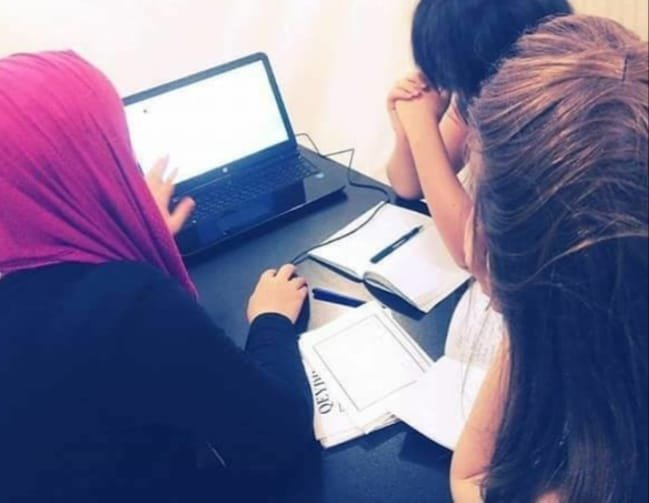 Pedaqoq Vüsalə Cavadova: "Tələbələrimə bacardığım qədər xidmət göstərməyə çalışıram"
