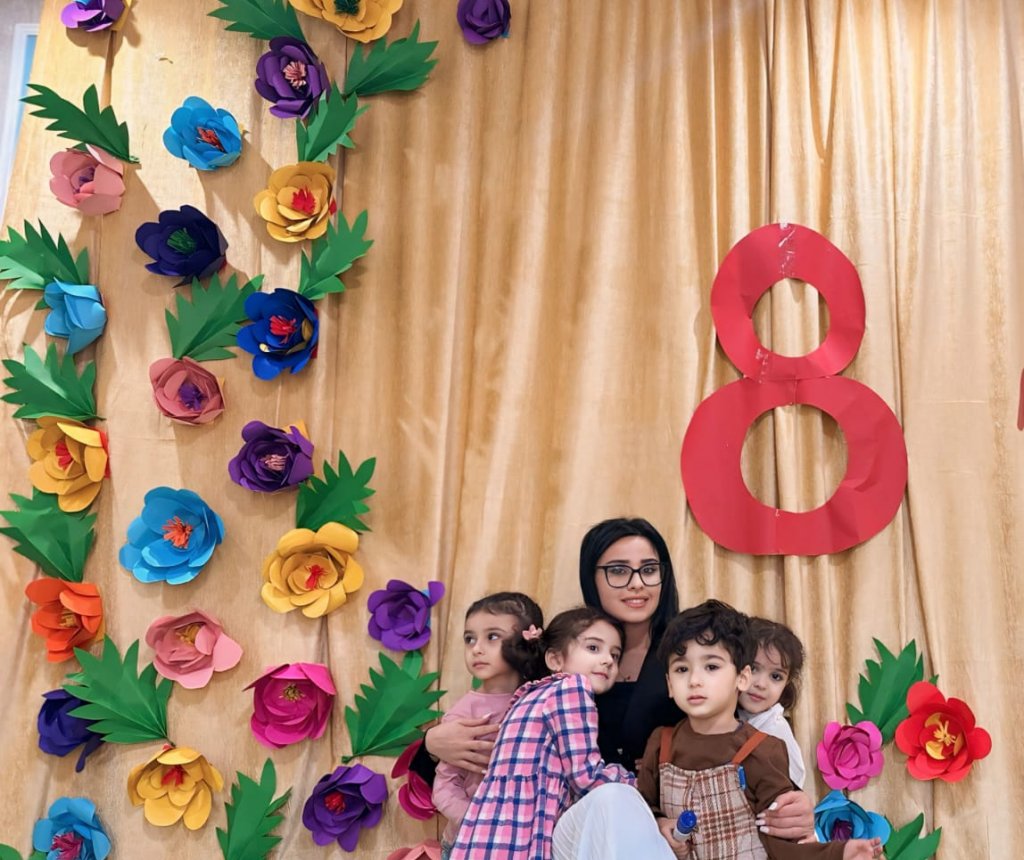 İbtidai sinif müəllimi Fətullayeva Xeyransa: "Əsas iş prinsipim şagirdlərin sinifdə mütaliə etmək bacarığını formalaşdırmaqdır"