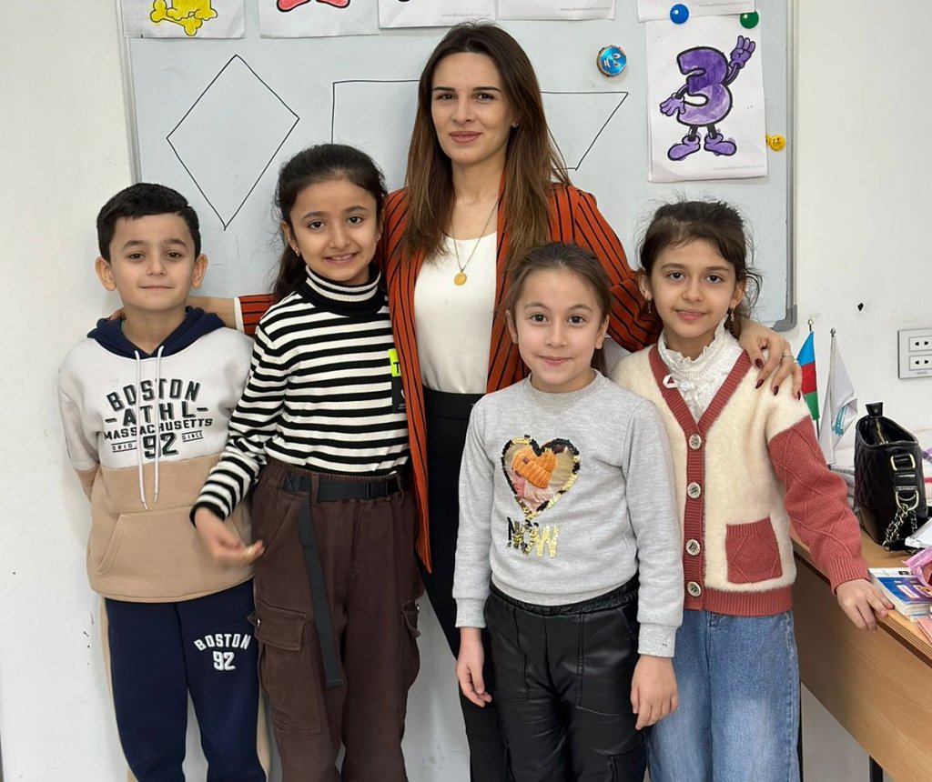 İbtidai sinif müəllimi Mərmər Məmmədəliyeva: "Hər bir şagirdi öz öyrənmə metoduna uyğun öyrətmək lazımdır"