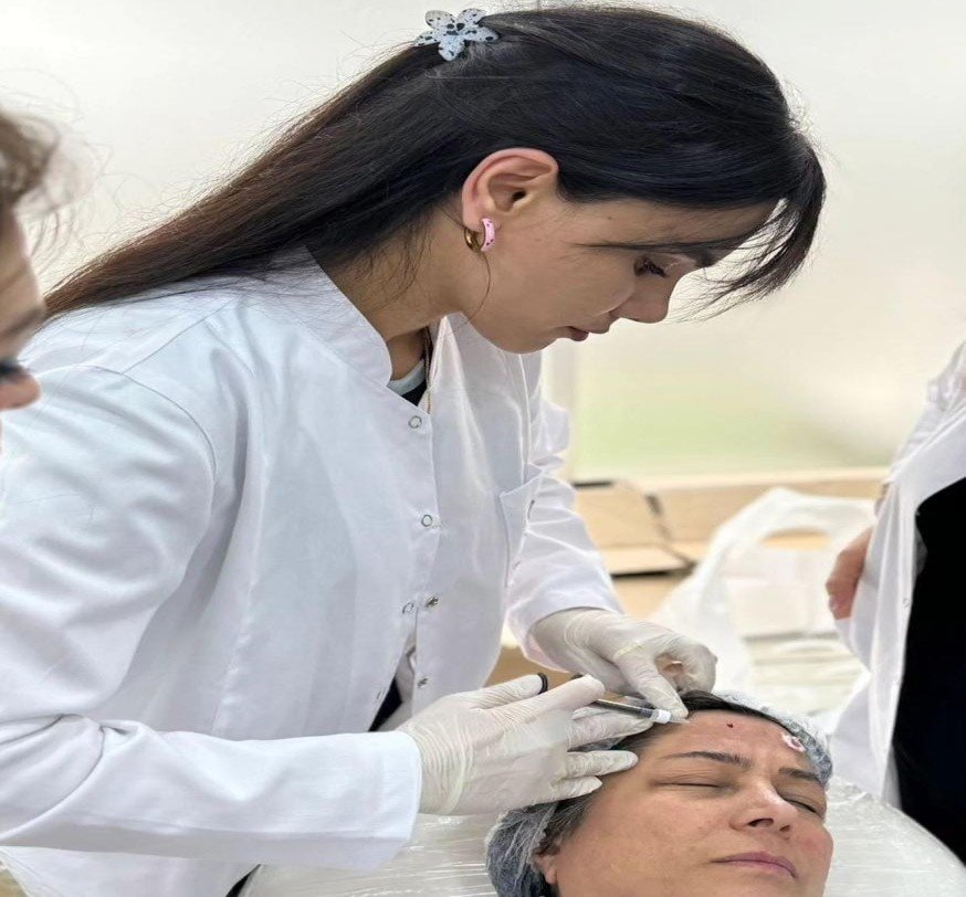 Dr.kosmetoloq Röya Əhəd: "İşimi vicdanla icra etmək əsas iş prinsipimdir"