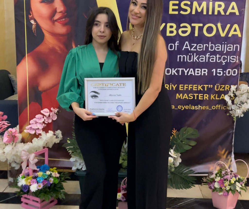 Kiprik ustası Esmira Heybətova: "Xanımların gözəlliklərinə gözəllik qatmaq əsas iş prinsipimdir"