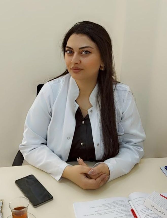 Kosmetoloq Aypak Ağamalıyeva: "Aşırı kosmetoloji prosedurların əleyhinəyəm"
