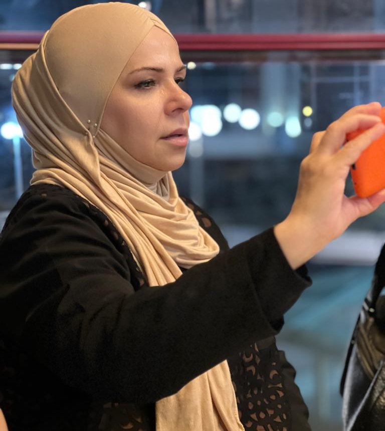 Skulptur-Bukkal üz masajisti,  kosmetoloq Lamiyyə Daşdəmirova: "Xanımları təbii üsulla gəncləşdirmək əsas iş prinsipimdir"