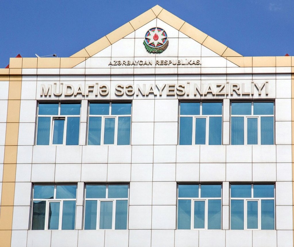 Müdafiə Sənayesi Nazirliyinin STRATEJİ ZAVODUNDA AİLƏ PODRATI... - BU NƏDİ BELƏ?!