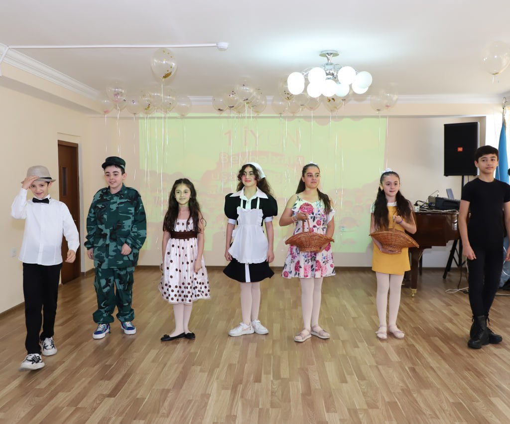 Bakı Xoreoqrafiya Akademiyasında Uşaqların Müdafiəsi Gününə həsr olunmuş tədbir keçirildi - FOTOLAR Bakı Xoreoqrafiya Akademiyasında Uşaqların Müdafiəsi Gününə həsr olunmuş tədbir keçirildi - FOTOLAR