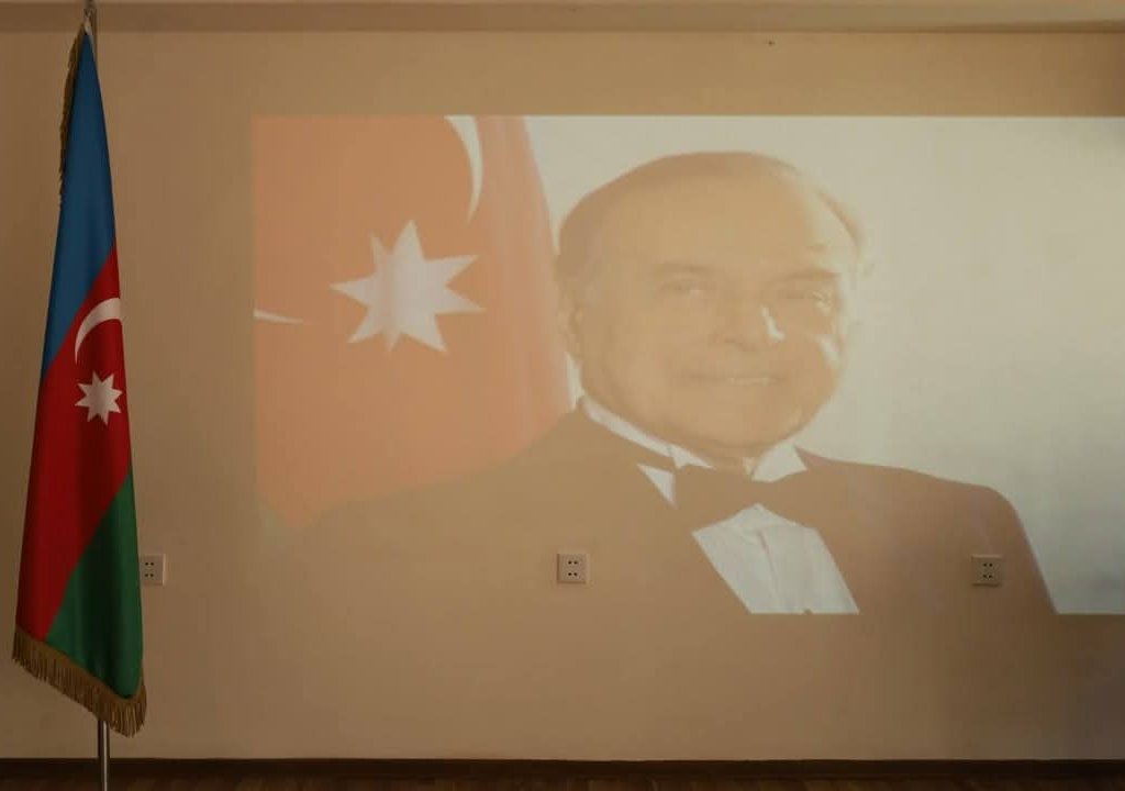 Bakı Xoreoqrafiya Akademiyasında Ulu Öndər Heydər Əliyevin xatirəsinə həsr olunmuş konsert keçirilib 