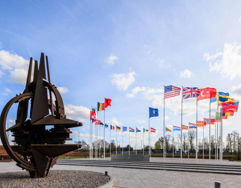 NATO Rusiyanı eskalasiyaya səbəb olan hərəkətlərə dərhal son qoymağa çağırıb