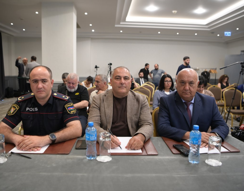Vaqif Əsədov: “BYD seçməyimin əsas səbəbi təhlükəsizlik və müasir texnologiyalardır” Vaqif Əsədov: “BYD seçməyimin əsas səbəbi təhlükəsizlik və müasir texnologiyalardır”