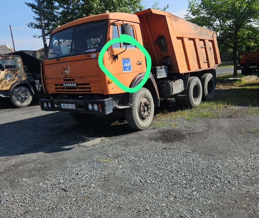AAY DÖVLƏT AGENTLİYİNİN ZAQATALA RAYON 14 NÖMRƏLİ YOL İDARƏSİNİN YENİ RƏHBƏRLİYİ İDARƏ MAŞINLARINI LOQOLARINI NİYƏ SÖKÜB? AAY DÖVLƏT AGENTLİYİNİN ZAQATALA RAYON 14 NÖMRƏLİ YOL İDARƏSİNİN YENİ RƏHBƏRLİYİ İDARƏ MAŞINLARINI LOQOLARINI NİYƏ SÖKÜB?